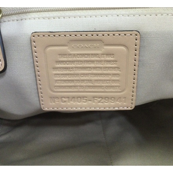 NWT Coach Signature Stripe Khaki Emerald Hobo Crossbody and Wristlet Bundle - Picture 8 of 8